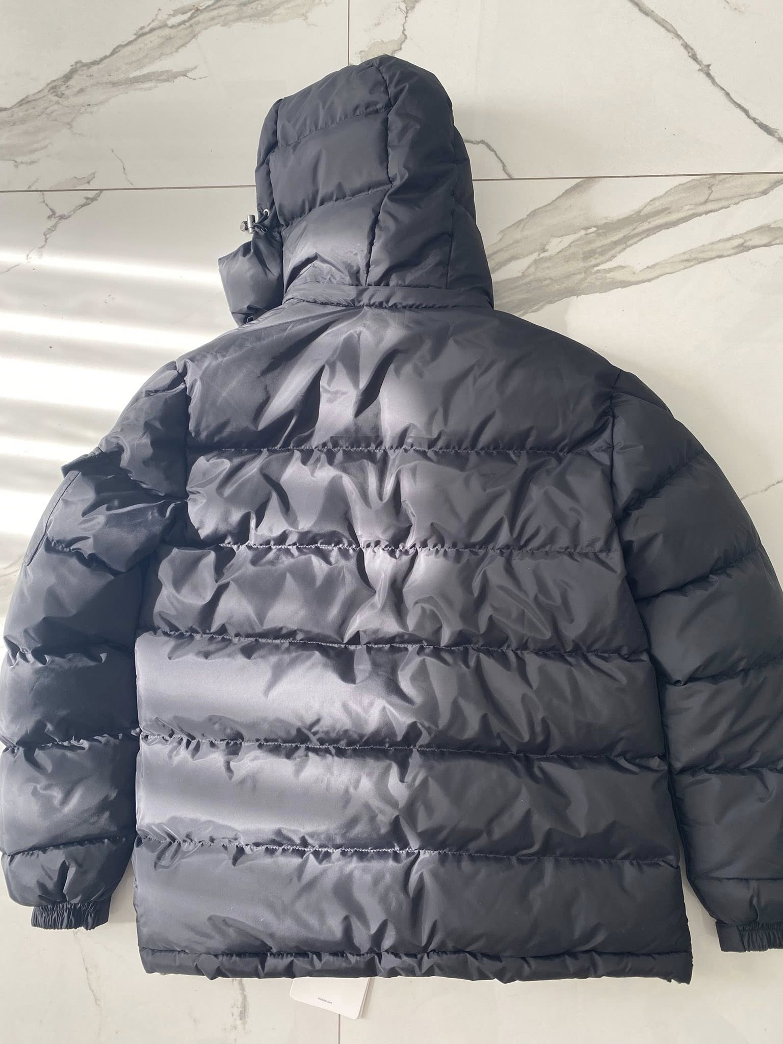 Moncler meeste talvejope - Must
