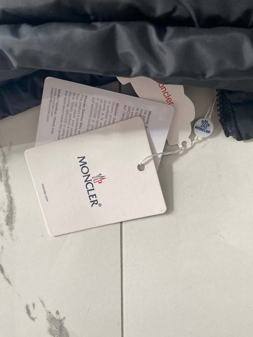 Moncler meeste talvejope - Must